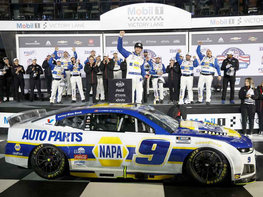 Chase Elliott 2026 Napa Duel 2 Daytona 2/12/26 Race Win 1:64 Nascar Diecast - FOIL NUMBER CAR