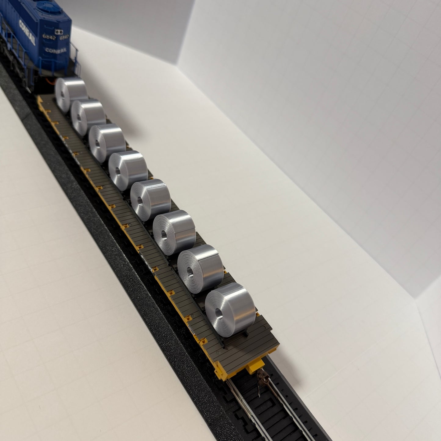 HO Scale Steel Coil Kit - Includes 2 Coils and 1 Frame