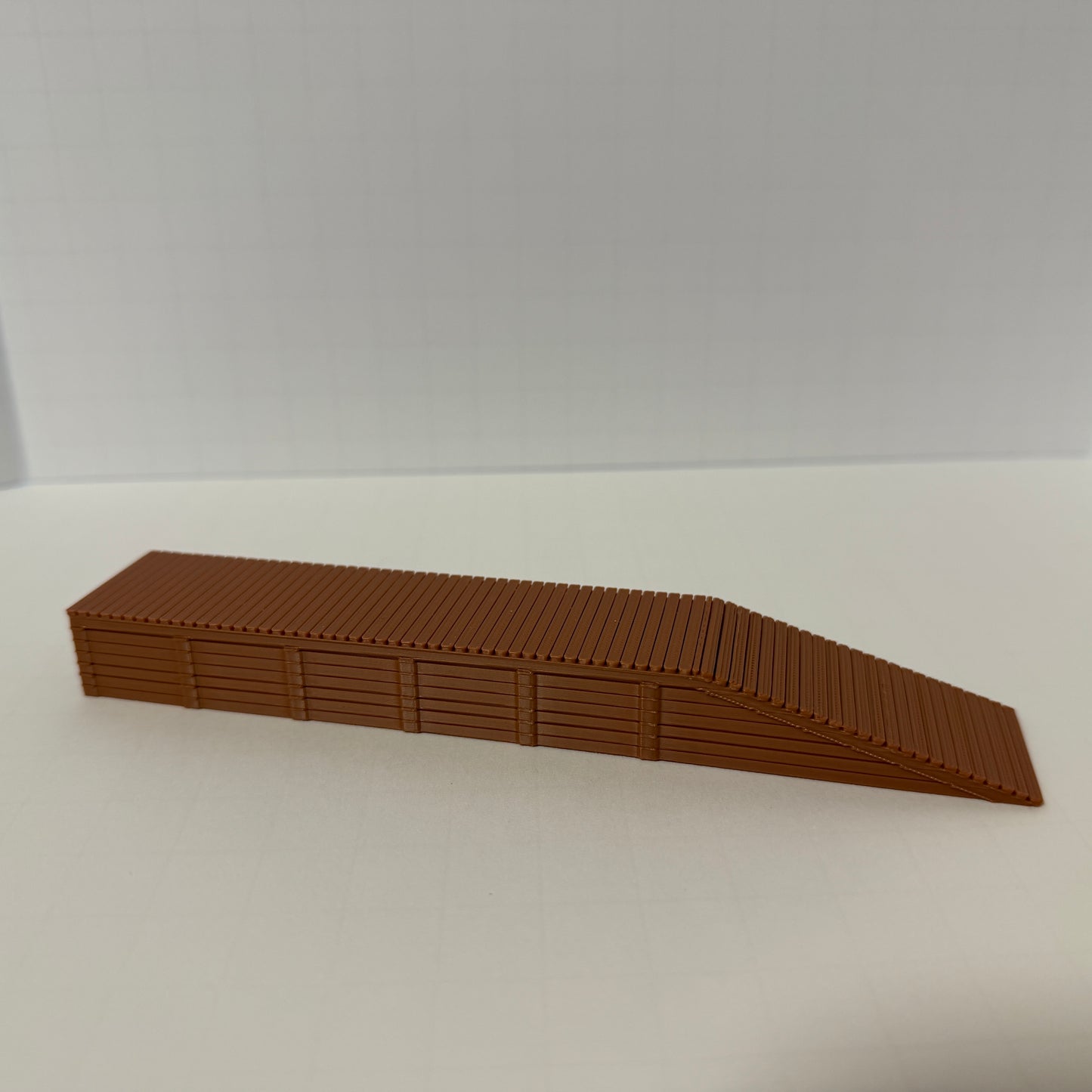 HO Scale Wood Style Freight Ramp - Multiple Colors